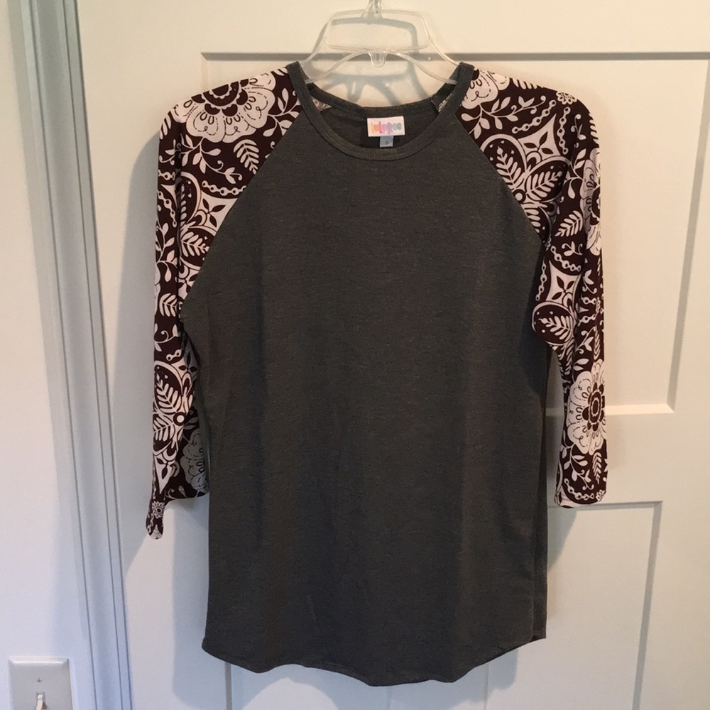 LuLaRoe Randy shirt